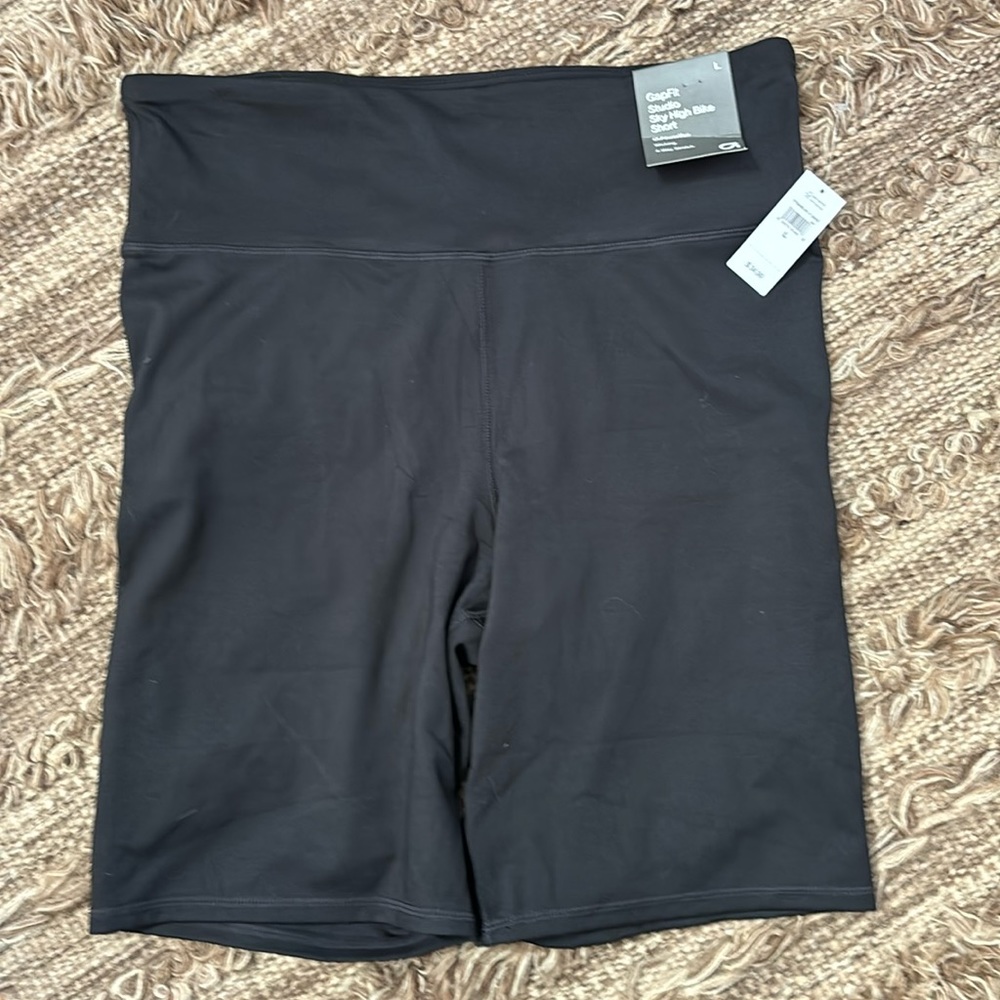 GapFit bike short, size large, NWT.